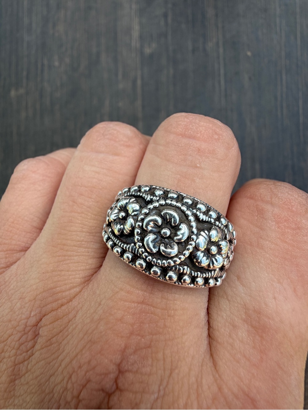 Sterling Silver Floral Band Ring - Antique Finish - Silver